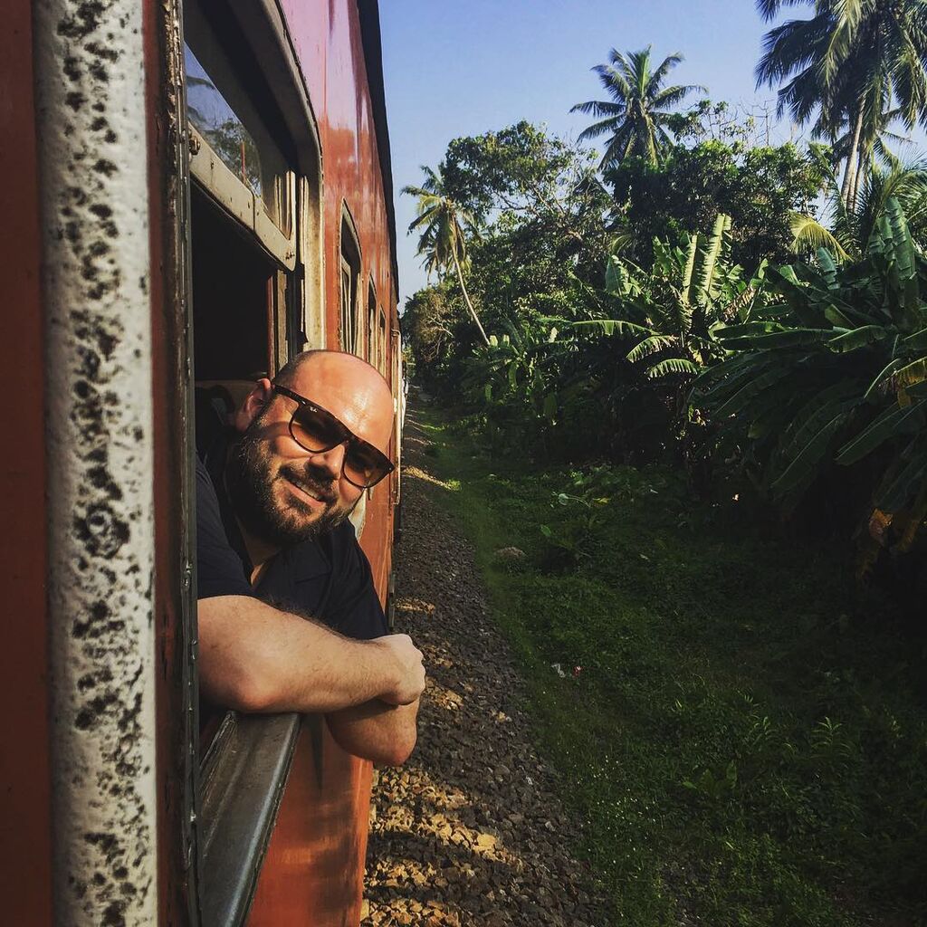 Eine unvergessliche Zugfahrt durch Sri Lanka