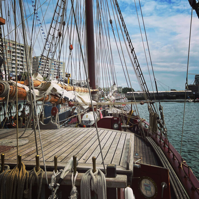 Atyla-Schiff auf der la Côte d'Opale fête de la mer